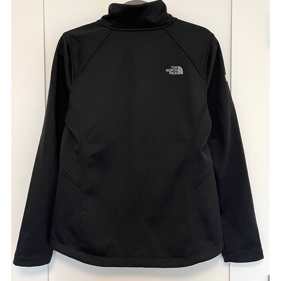 The North Face Black Soft Shell Women's Zip up Jacket with Hershey's Emblem - Picture 6 of 10